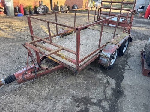 Twin axle plant trailer with - twin,
