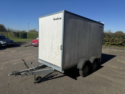 Bender trailer - bender, up